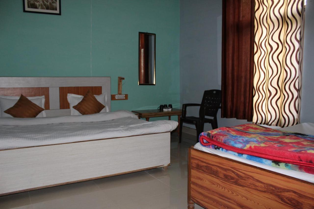 Hostel Who Needs Map Mcleodganj McLeod Ganj Dış mekan fotoğraf