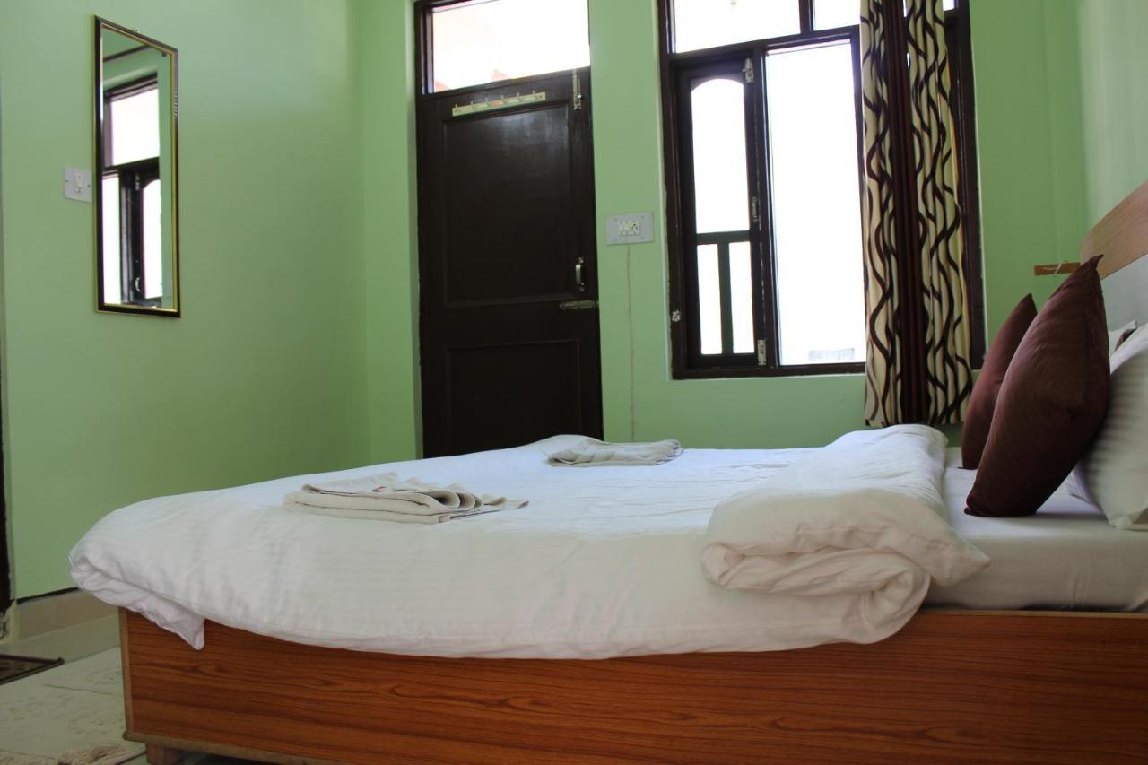 Hostel Who Needs Map Mcleodganj McLeod Ganj Dış mekan fotoğraf
